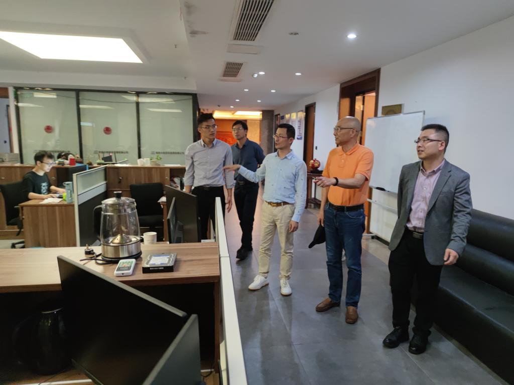 访企拓岗促就业 | 院党委书记万泉率信息工程系一行赴福州开展访企拓岗促就业专项行动